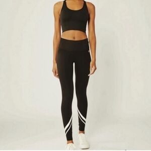 NWT Tory Burch Sport Leggings Size Small Gray